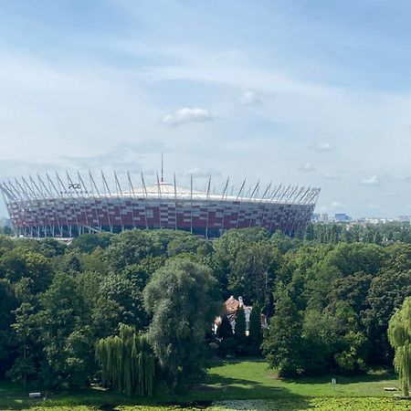 Dedek Park - Historyczny Dworek W Pieknym Parku Skaryszewskim Obok Stadionu Narodowego Varsavia Esterno foto