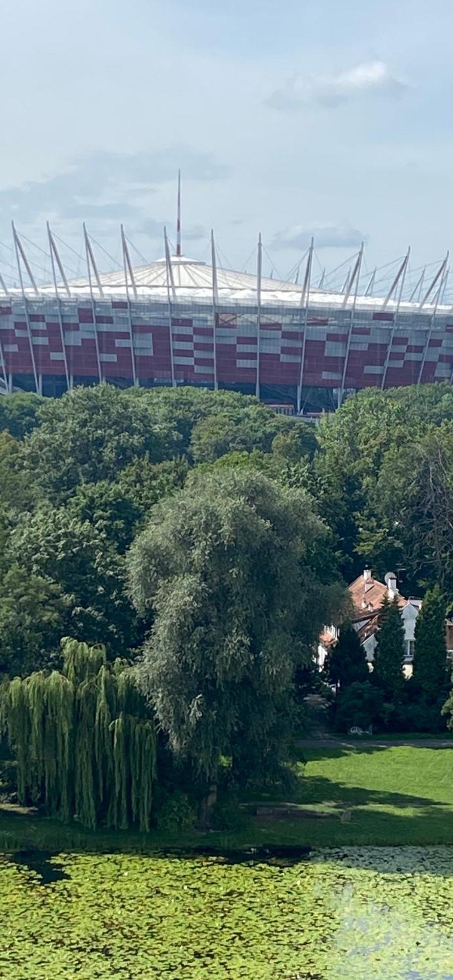 Dedek Park - Historyczny Dworek W Pieknym Parku Skaryszewskim Obok Stadionu Narodowego Varsavia Esterno foto